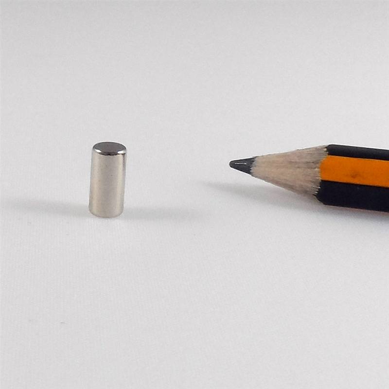 Neodymium Φ4mmX8mm