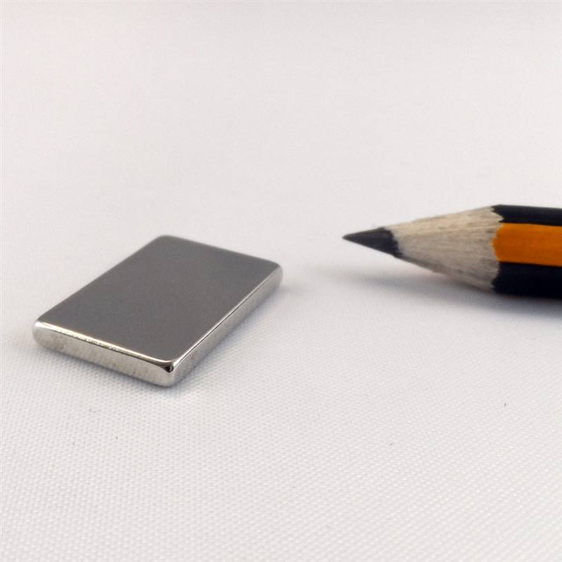 Neodymium 18mmX12mmX2mm