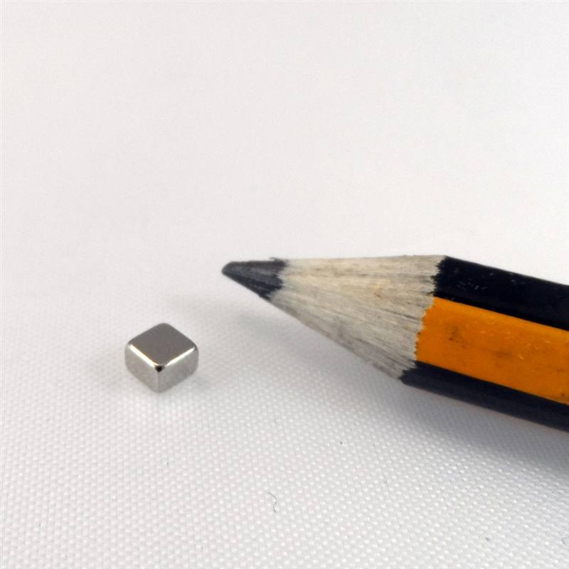 Neodymium 3mmX3mmX2mm