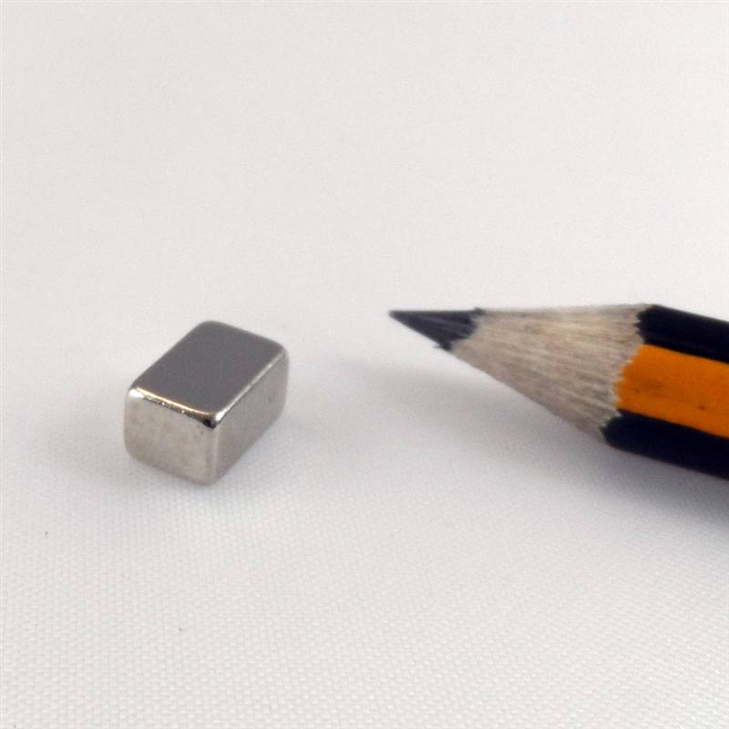 Neodymium 8mmX4mmX5mm